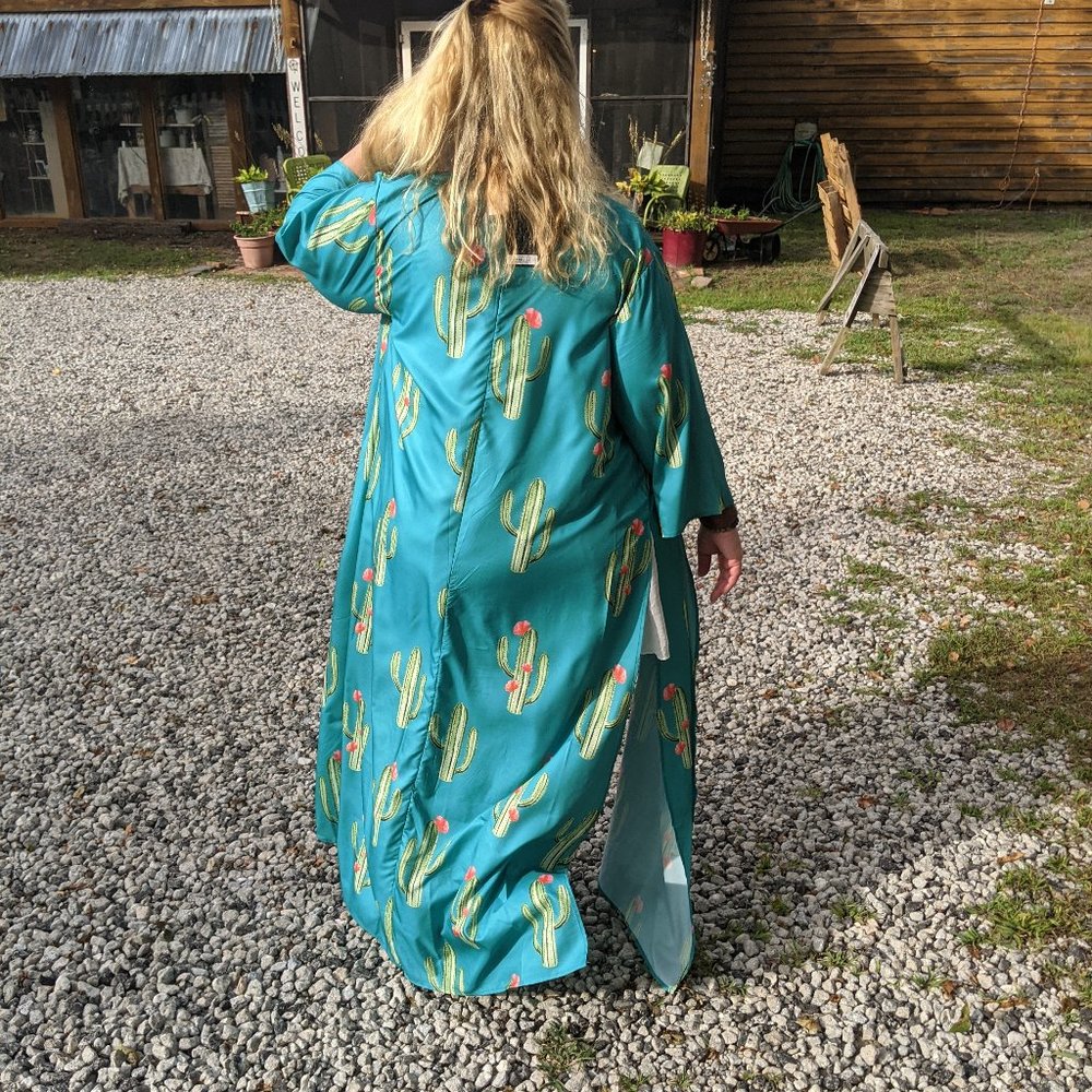 Cactus Print Duster - Picture 5 of 5